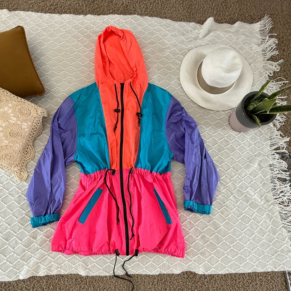 🍭 SOLD Vintage Retro Red Pepper Neon Windbreaker, L